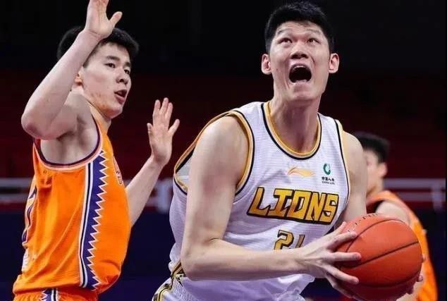 蓝羽：怎么看待欢哥对V姐的这份感情？
